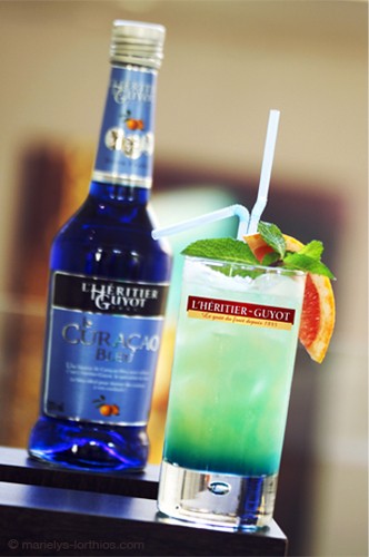 Héritier Guyot cocktail curaçao bleu